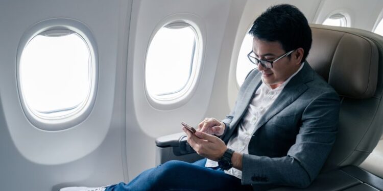 Are cell phone calls on airplane flights inevitable? | CNN