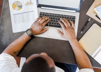 Average 401(k) account balance tops 2,000, per Vanguard | CNN Business