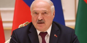 Belarus leader Lukashenko’s purported mediation in Kremlin crisis stretches credibility to the limit | CNN