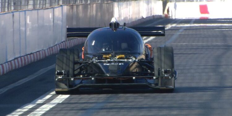 Driverless ‘Roborace’ car makes street track debut in Marrakech | CNN