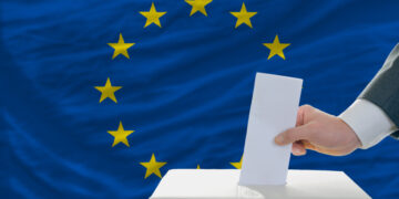 One year ahead of European elections, citizens aware of EU impact on their lives