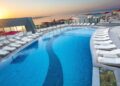 Flame Towers: Luxury atop one of the world’s tallest hotels | CNN