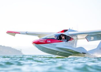 Flying a sports car with wings | CNN