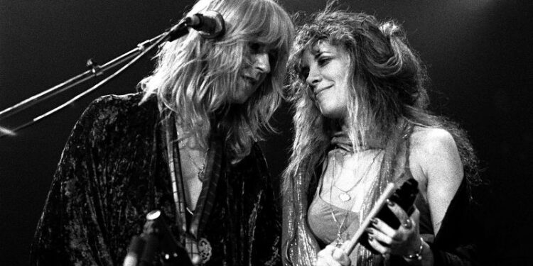 Inside Christine McVie’s and Stevie Nicks’ decades-long friendship | CNN