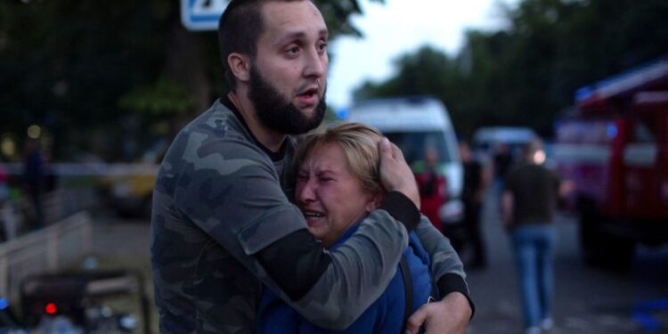 Kramatorsk restaurant strike shows that in Ukraine, death can come any time, anywhere | CNN