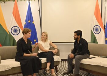 Lithuanian University of Health Sciences Delegates Foster Educational Ties in New Delhi