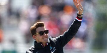 Mercedes driver George Russell speaks to CNN ahead of the 2022 British Grand Prix | CNN