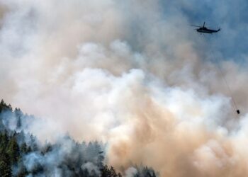 Smoke from Canada’s wildfires has reached as far as Norway | CNN