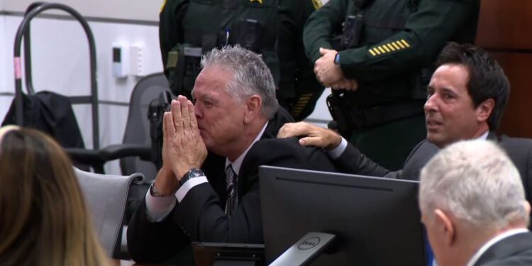 Then-Parkland school resource officer who stayed outside during mass shooting found not guilty | CNN