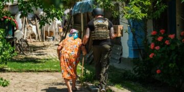 ‘What is there to be afraid of?’ Ukrainians in battered southern town hopeful about counteroffensive | CNN