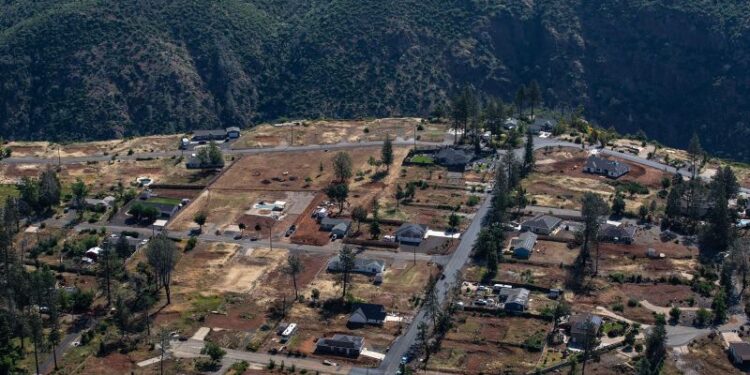 Why it’s becoming harder and more expensive to get homeowners insurance | CNN Business