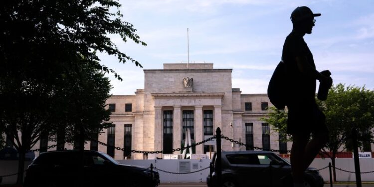 Banks are leaving savers shortchanged as interest rates soar | CNN Business