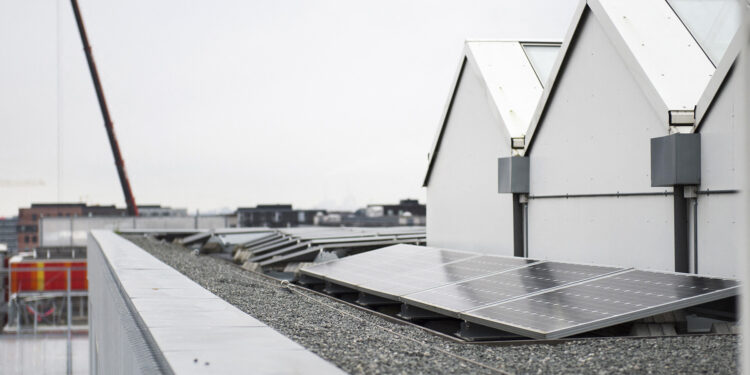 Parliament adopts new rules to boost energy savings | News | European Parliament