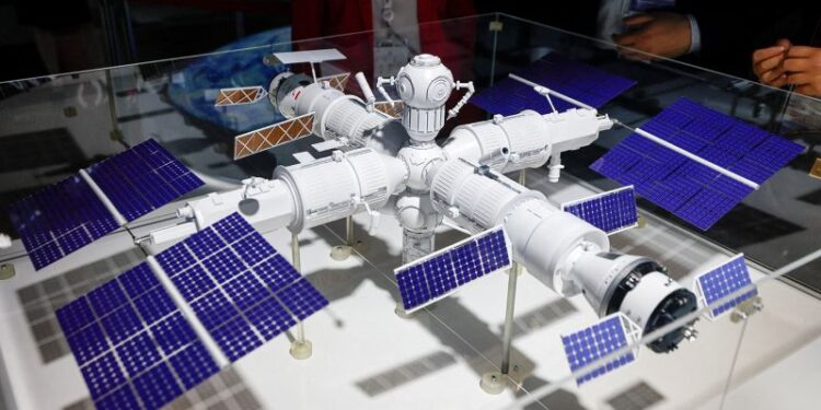 Russia proposes joint research module on space station for China, India, Brazil and South Africa | CNN