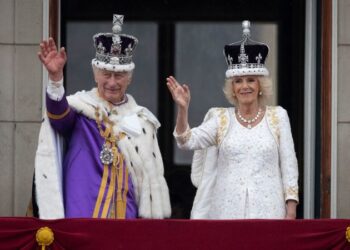 UK Royal Household spending exceeded income last year, annual financial statement shows | CNN