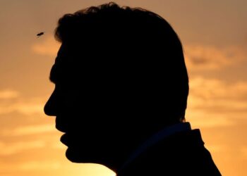 DeSantis faces new leadership test as Hurricane Idalia barrels toward Florida | CNN Politics