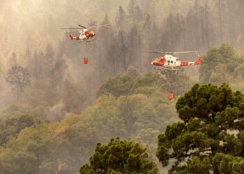 Evacuations surge to 12,000 as wildfires tear through Tenerife | CNN