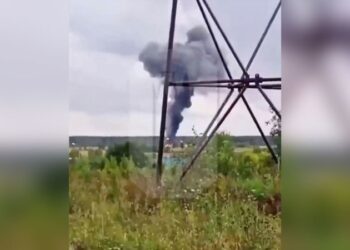 Explosion likely brought down aircraft purportedly carrying Wagner boss, flight data and video analysis suggest | CNN