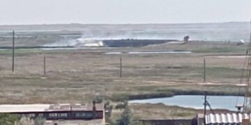 Explosions hit road bridges between Crimea and occupied Ukraine | CNN