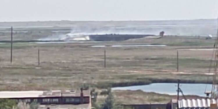 Explosions hit road bridges between Crimea and occupied Ukraine | CNN