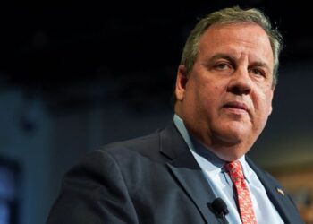 GOP megadonor and Anthony Scaramucci among early donors to Chris Christie super PAC | CNN Politics