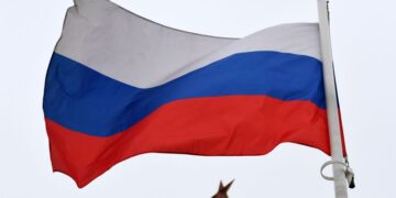 Imprisoned US citizen is charged with espionage by Moscow court | CNN