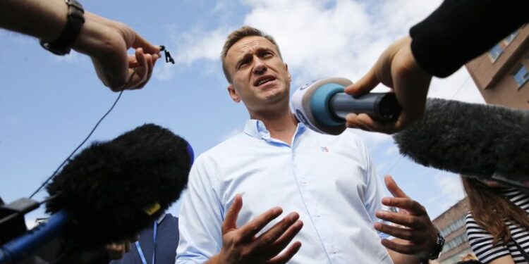 Kremlin critic Alexey Navalny slams Russia’s ‘corrupt’ elite for bringing Putin to power | CNN