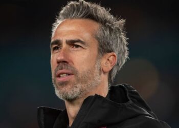 Spain’s head coach Jorge Vilda appears to touch female staffer inappropriately during game celebration | CNN