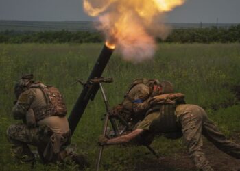 Ukraine makes partial but ‘significant’ gain in south as counteroffensive grinds on | CNN