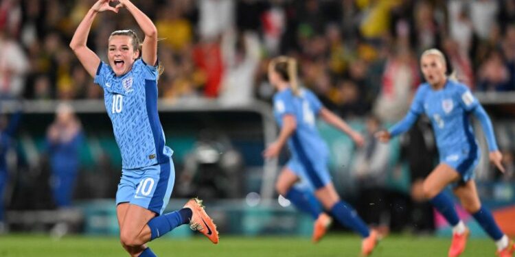 Women’s World Cup: England stuns co-host Australia to reach final | CNN