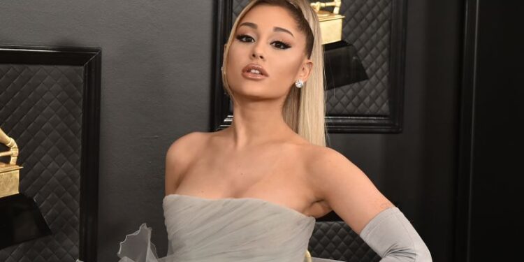 Ariana Grande files for divorce from Dalton Gomez after two years of marriage | CNN