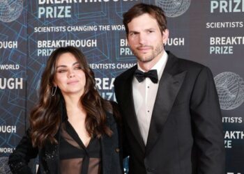 Ashton Kutcher resigns from anti-sex abuse nonprofit after backlash to his support for Danny Masterson | CNN