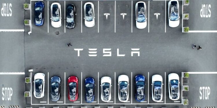 Equal Employment Opportunity Commission sues Tesla alleging racism at California factory | CNN Business