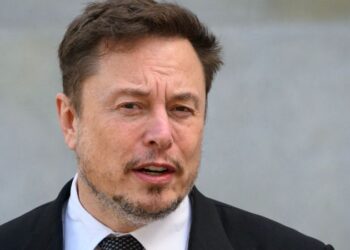 Germany hits back at Elon Musk after he wades in on migrant debate | CNN