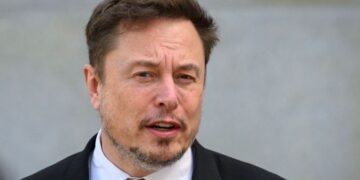 Germany hits back at Elon Musk after he wades in on migrant debate | CNN