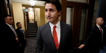 India expels Canadian diplomat in tit-for-tat move as row over assassinated Sikh activist deepens | CNN