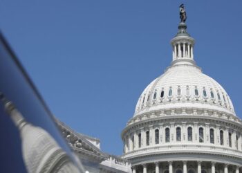 Jennifer Wexton will not seek reelection, citing health concerns | CNN Politics