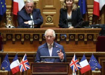 King Charles makes historic speech at French senate as he hails ‘indispensable’ UK-France relationship | CNN King Charles makes historic speech at French senate as he hails ‘indispensable’ UK-France relationship | CNN