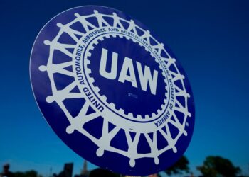 Live updates: United Auto Workers go on strike against GM, Ford and Stellantis