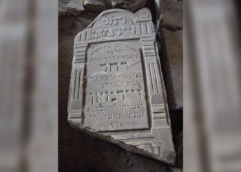 Memorial from broken headstones to mark desecrated Jewish cemetery in Belarus | CNN