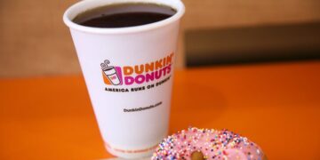 National Coffee Day deals: Free drinks at Dunkin’, Krispy Kreme and more | CNN Business