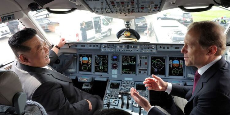 Russia gives Kim Jong Un an inside look at its warplanes and frigates | CNN