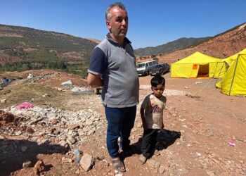 Survivors frustrated and volunteers pour in as Morocco accepts limited foreign aid following deadly quake | CNN