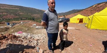 Survivors frustrated and volunteers pour in as Morocco accepts limited foreign aid following deadly quake | CNN