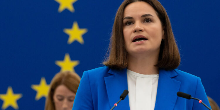 Svietlana Tsikhanouskaya to MEPs: support Belarusians’ European aspirations | News | European Parliament