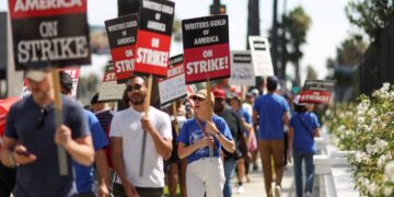 The Hollywood writers’ strike is over | CNN Business