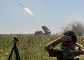 Ukraine is firing shells faster than can be supplied. Can Europe catch up? | CNN