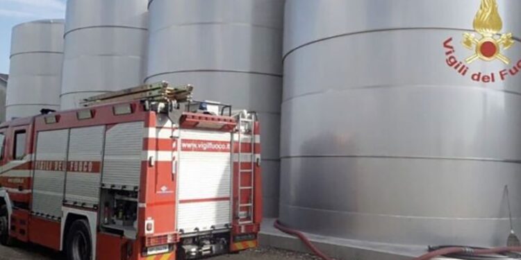 Winemaker dies in Italy while trying to save colleague who fainted in wine vat | CNN