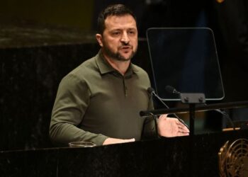 Zelensky urges unity in dramatic UN address | CNN