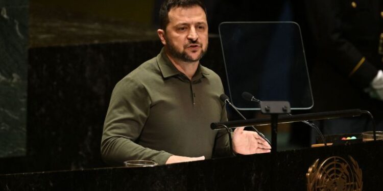Zelensky urges unity in dramatic UN address | CNN